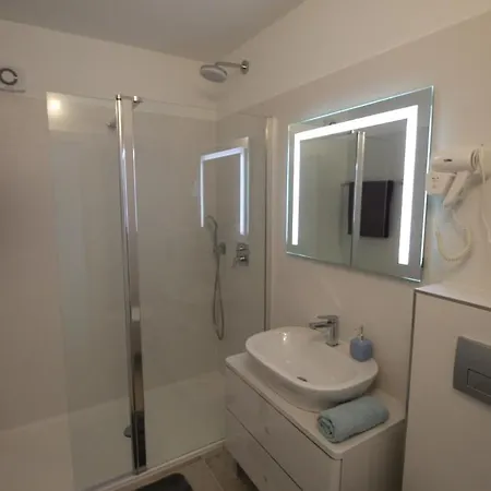 Irina Apartment